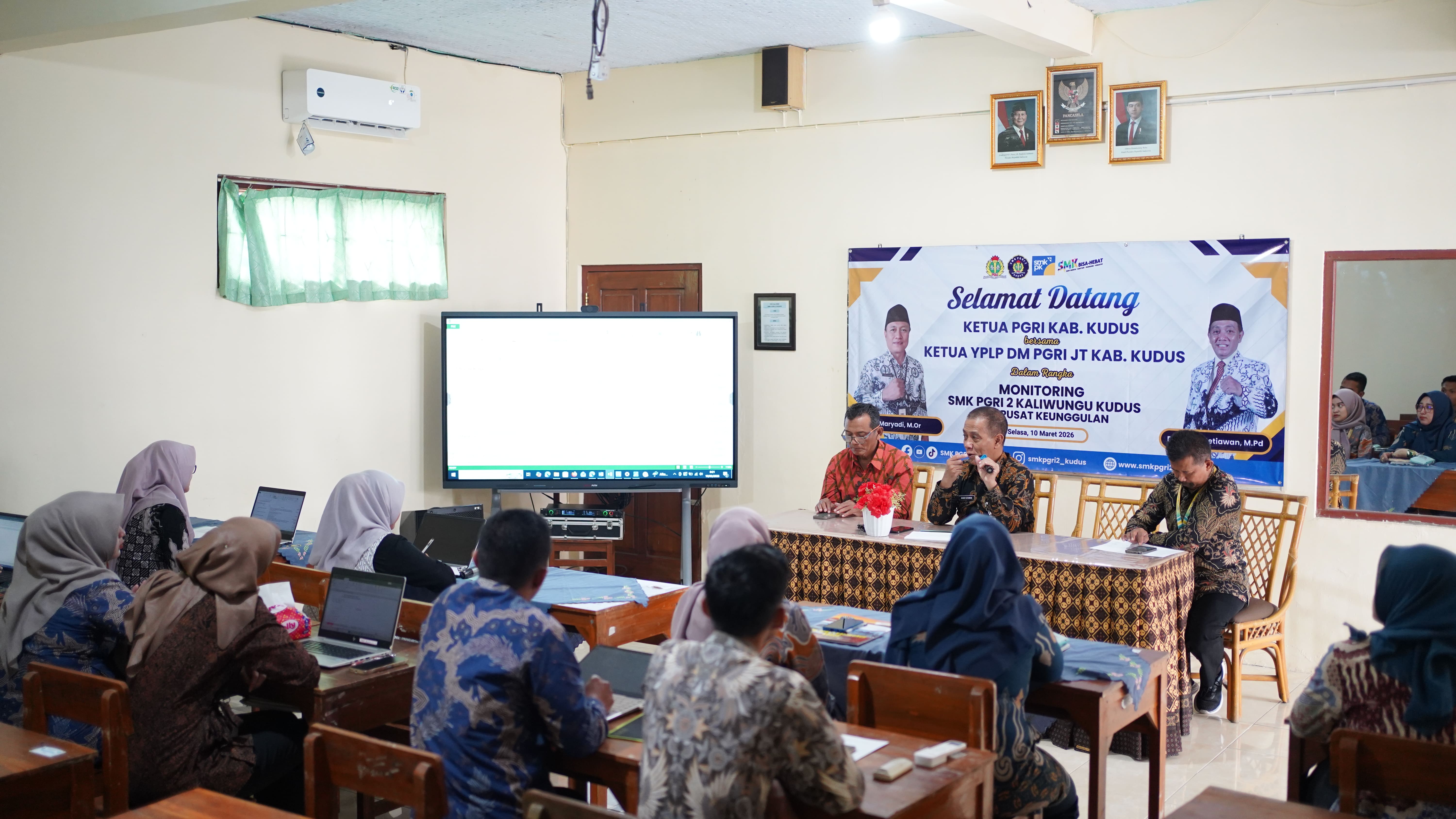 Monitoring Ketua PGRI Kab. Kudus dan Ketua YPLP DM PGRI JT Kab. Kudus